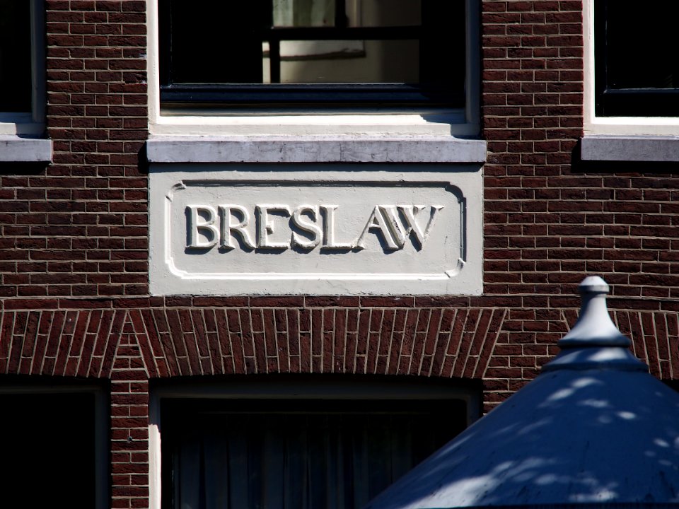 Keizersgracht 145, Breslaw, gevelsteen