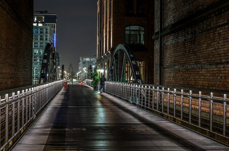 Harbour city bridges light