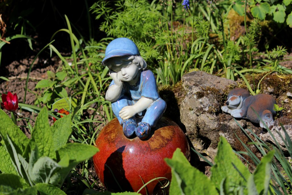 Garden decor figure decoration