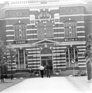 Kees Beemsterboer (ex-voorzitter VVDM) meldt zich bij Nieuwersluis, K Beemsterb, Bestanddeelnr 926-4787