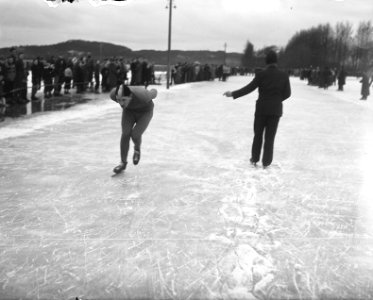 Kees Broekman in Bergen. Schaatskampioenschappen van Noord-Holland, Bestanddeelnr 904-3632
