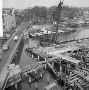 Kattenburgerbrug bij marine-etablissement wordt vervangen door geheel nieuwe, Bestanddeelnr 917-5655