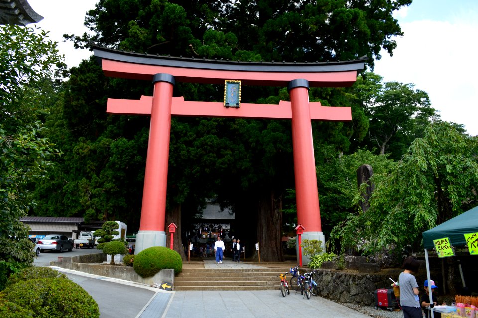 Kawaguchi-asama-jinja torii