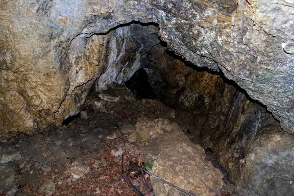 Kellerberghöhle (A 37) 29