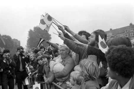 Keizer Hirohito en echtgenote bezoeken Okurahotel Amsterdam, Keizer en echtgenot, Bestanddeelnr 925-0273