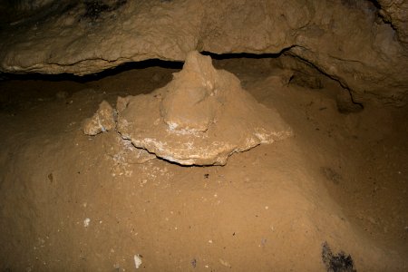 Kellerberghöhle (A 37) 56