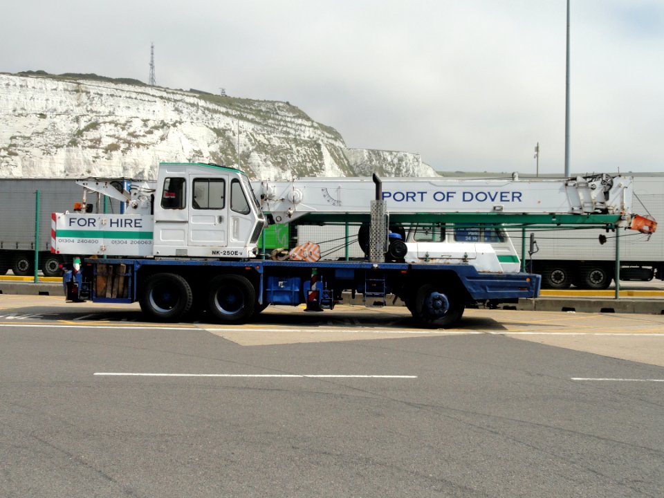 KATO truck crane NK250E