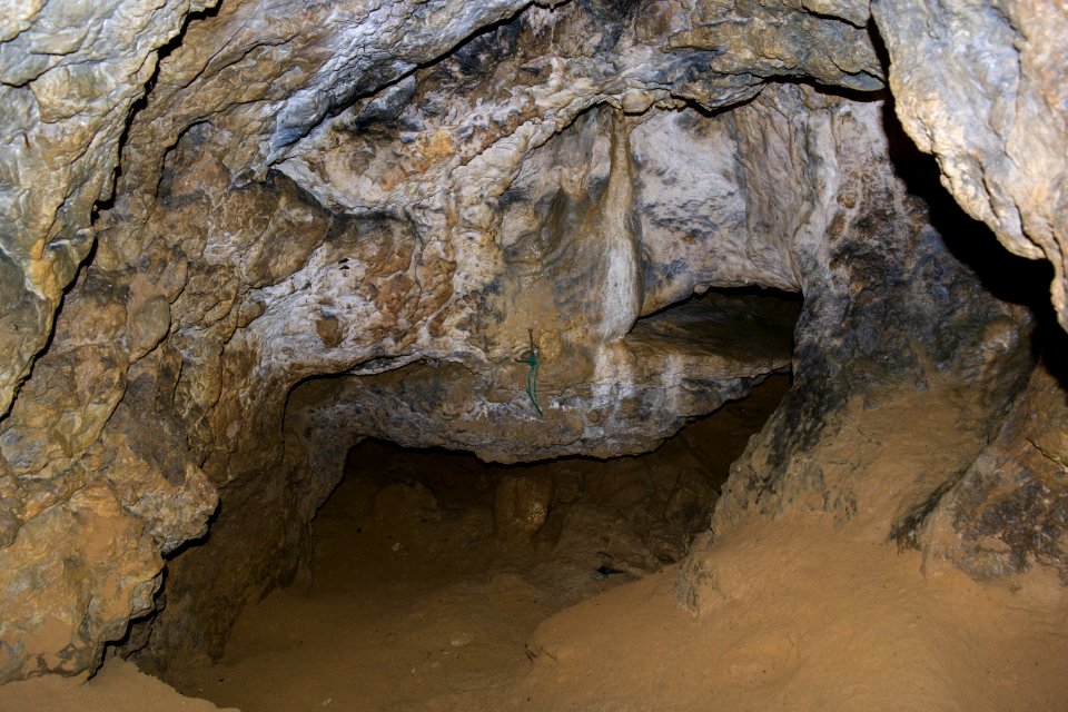 Kellerberghöhle (A 37) 43