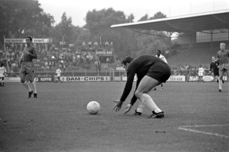 Keeper Stuy (Ajax) in aktie, Bestanddeelnr 921-5601