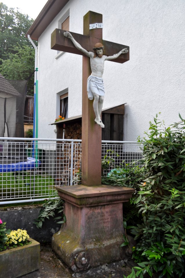 Kelkheim, Wegkreuz vor Mühlstraße 26