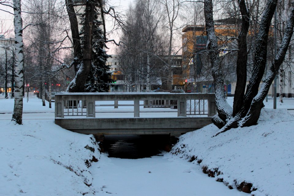 Kauppurienkatu Bridge Oulu 20121206
