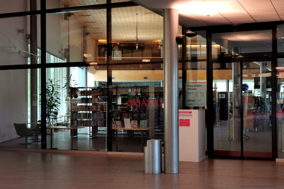 Kauppakeskus Kapteeni Oulu 20210516 03