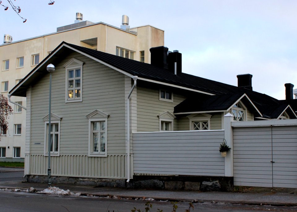 Kauppakatu 30 Kemi 20121107 01