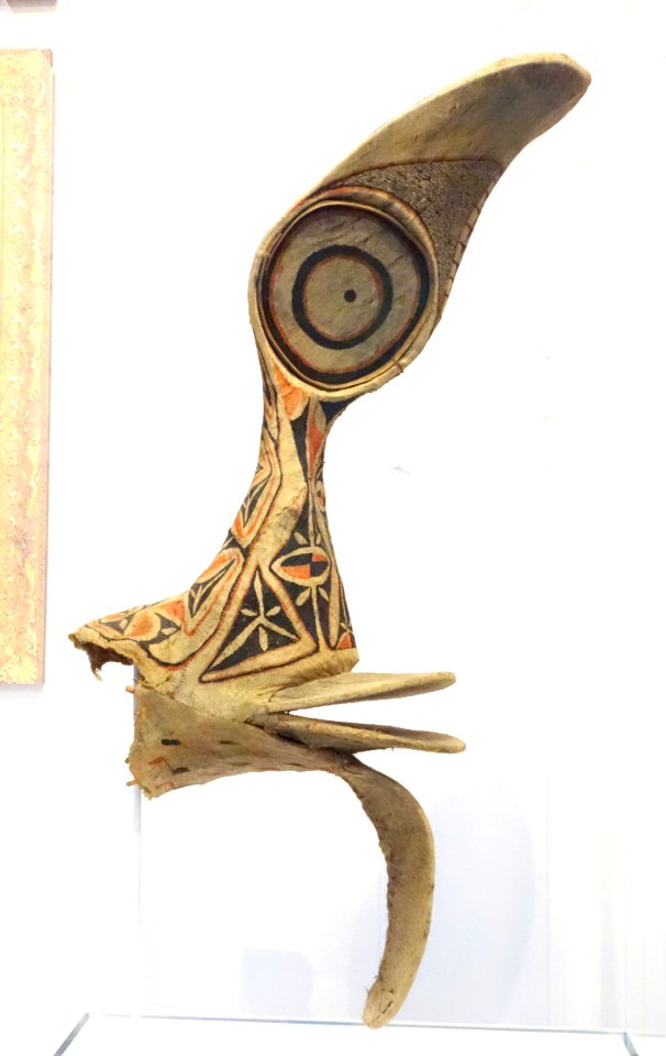 Kavat Mask, Central Baining (Uramot or Kairak), Gazelle Peninsula, East New Britain Province, Papua New Guinea, late 19th or early 20th century, bark cloth, pigment, cane - Brooklyn Museum - Brooklyn, NY - DSC08285