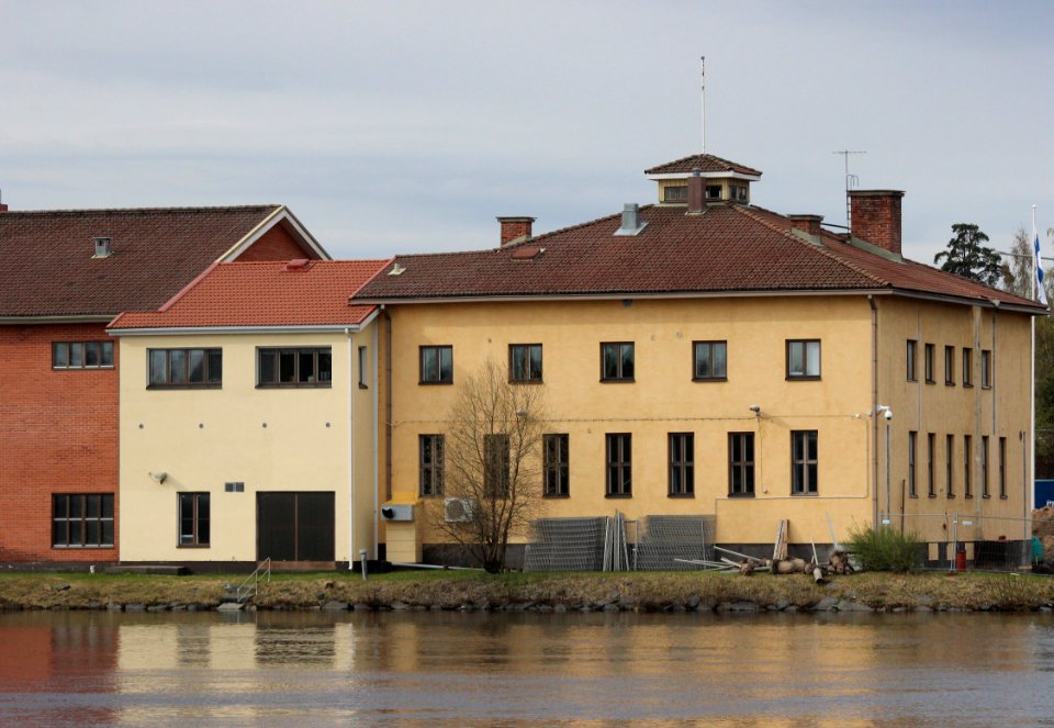 Kasarmintie 29 Oulu 20120520