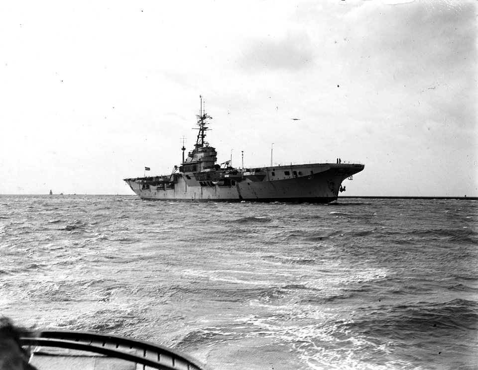 Karel Doorman te Hoek van Holland, Bestanddeelnr 902-7787