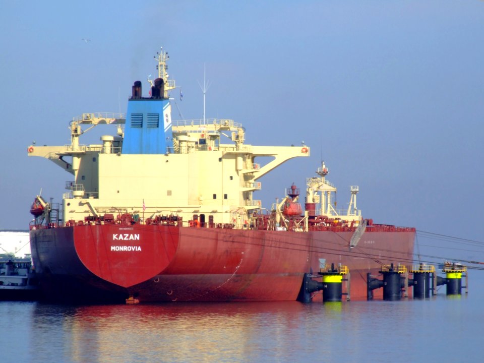 Kazan IMO 9258002 p1 docked at the Caland canal, Port of Rotterdam, Holland 19-Jul-2007