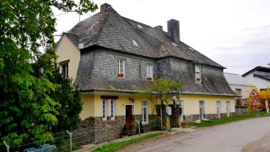 KaselWohnhausHeiligenbungert1H1b