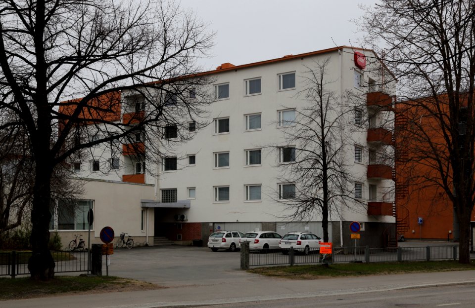 Kasarmintie 12 Oulu 20170528 01