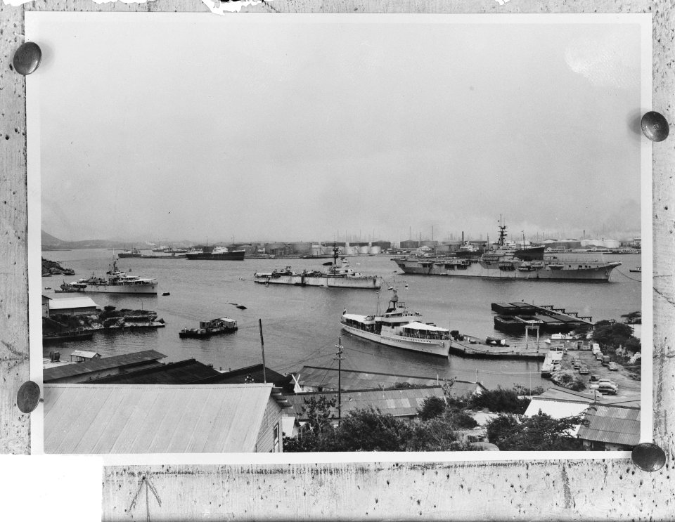 Karel Doorman + smaldeel Stoma Baai Curacao, Bestanddeelnr 903-8474