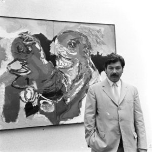 Karel Appel tentoonstelling in Stedelijk Museum , Appel voor zijn laatste schild, Bestanddeelnr 917-9024