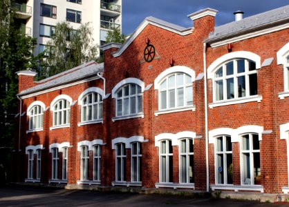 Kasarmintie 12 Oulu 20120716