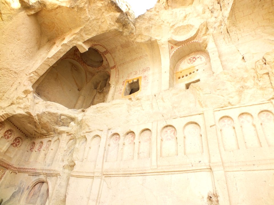 Karanlık Kilise yemekhane duvar süslemeleri (2)