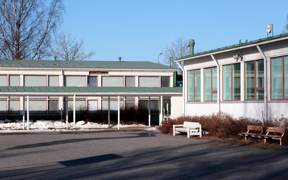 Karjasilta School Oulu 20190407 01
