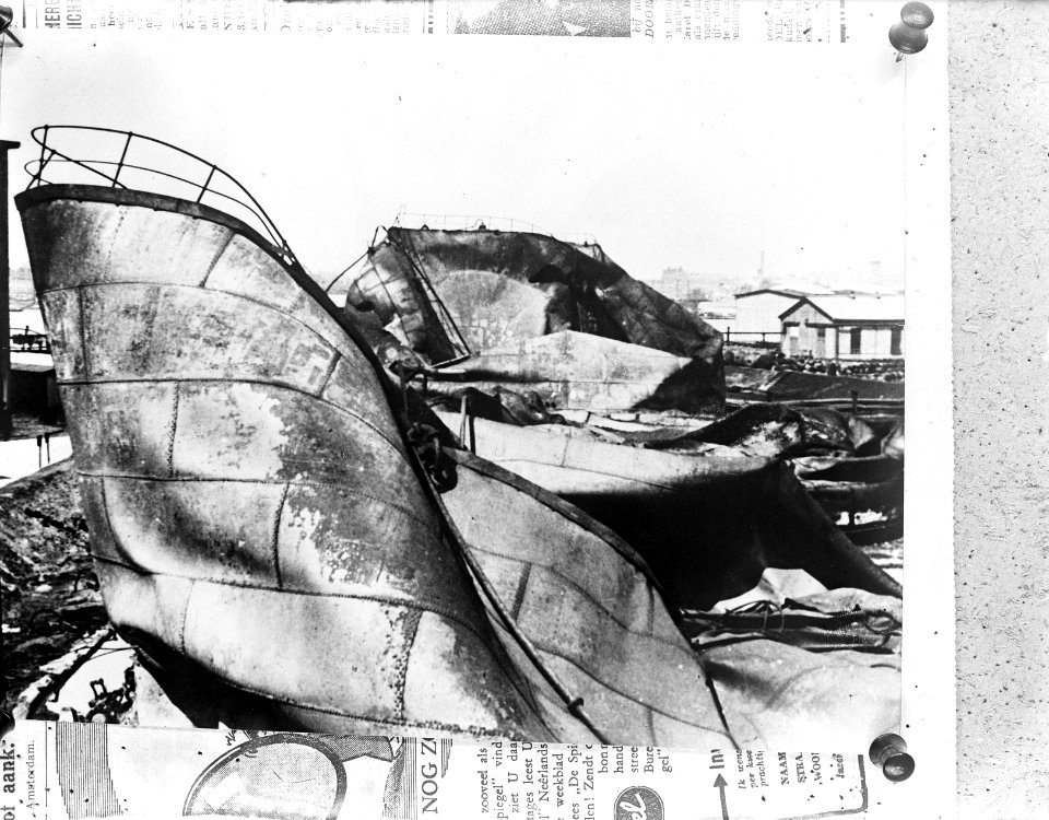 Kapotte olietanks 10 mei 1940, Bestanddeelnr 902-1526