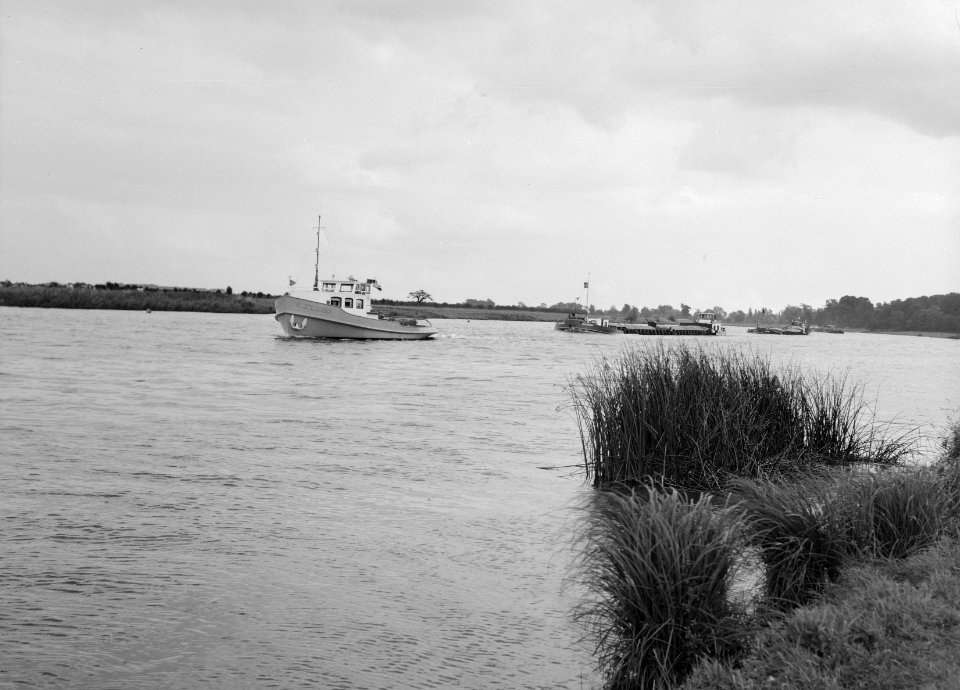 Karakteristieke landschappen, rivieren, maas, Bestanddeelnr 164-0124