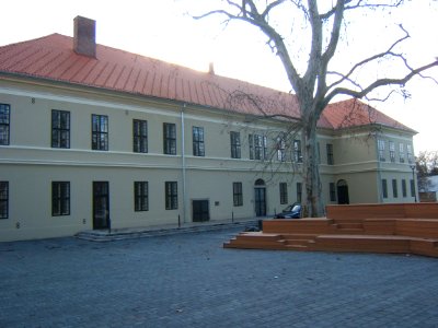 Kaposvár, a kórház egykori anyaépülete 01