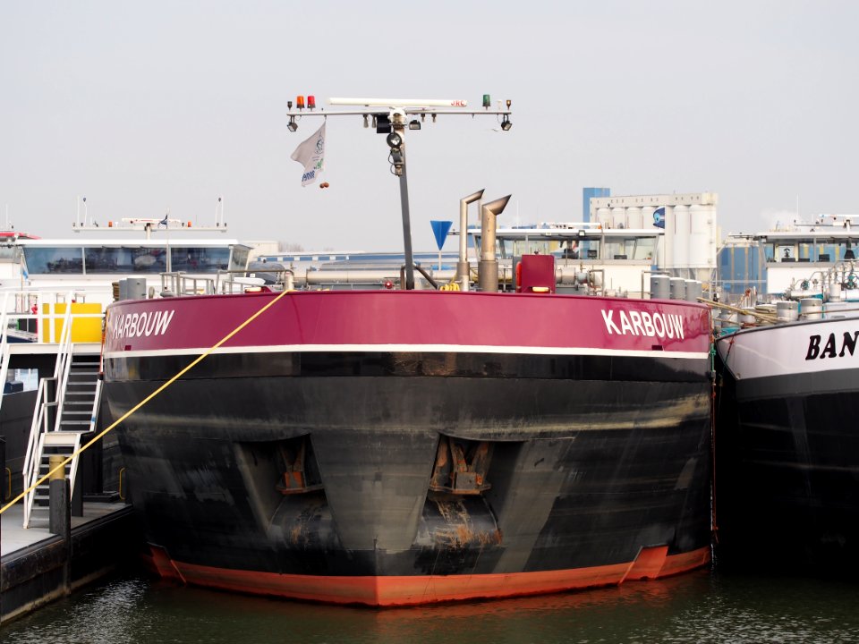 Karbouw ENI 02326250, Port of Rotterdam