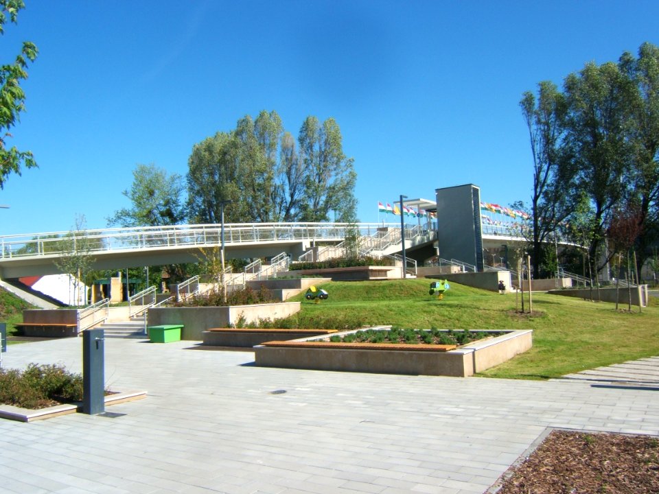 Kaposvári közlekedési központ 14