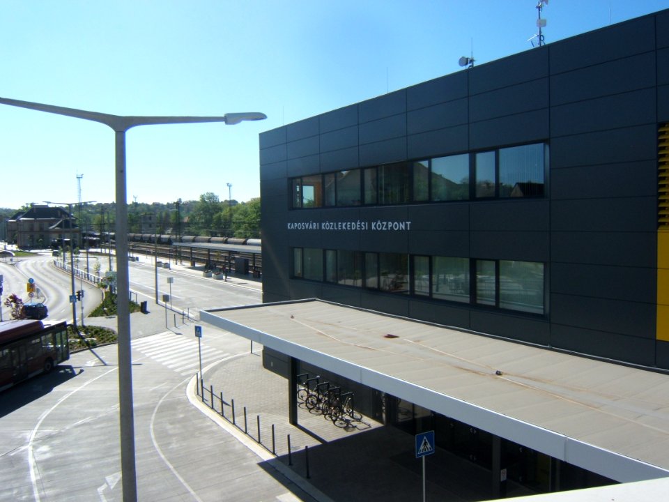 Kaposvári közlekedési központ 07