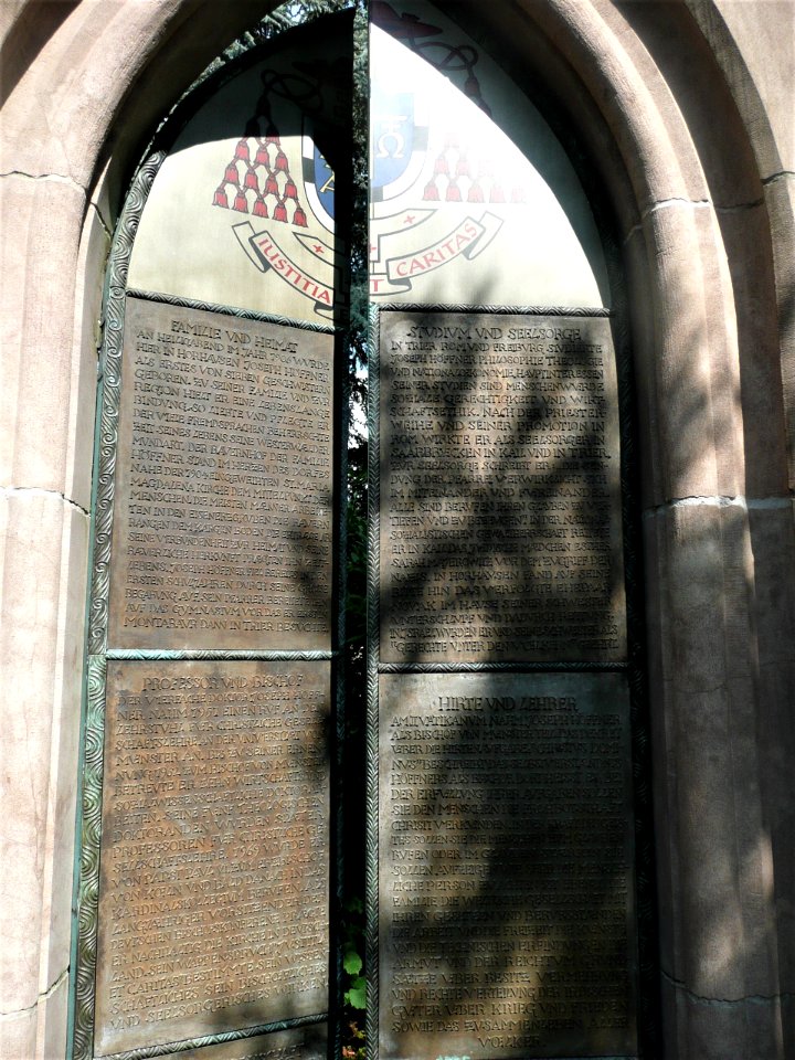 Kardinal-Höffner-Denkmal Horhausen