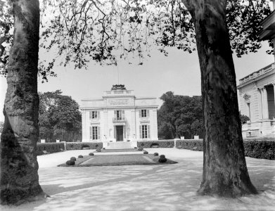 Kasteel in het Bois de Boulogne, Bestanddeelnr 252-1593