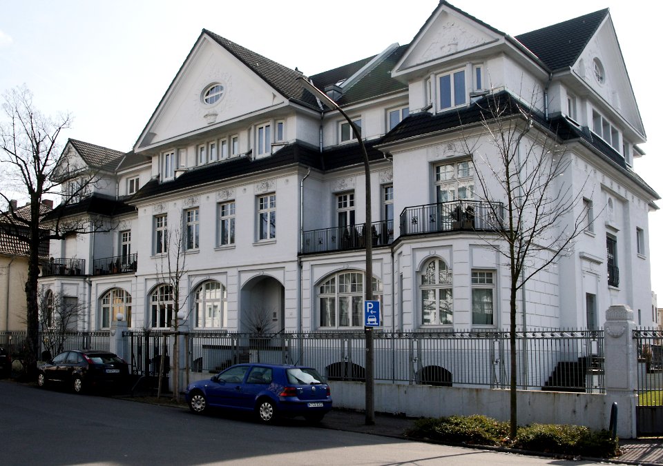 Karl-Finkelnburg-Strasse 2013-03-26
