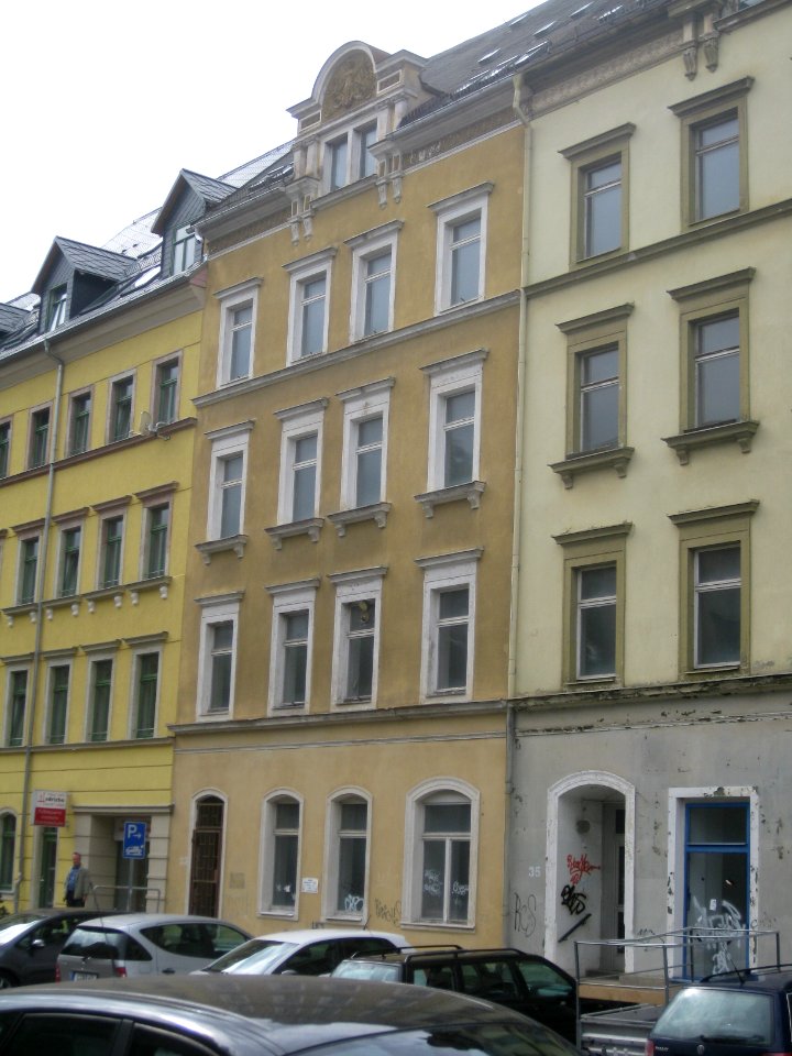 Karl-Liebknecht-Straße 33