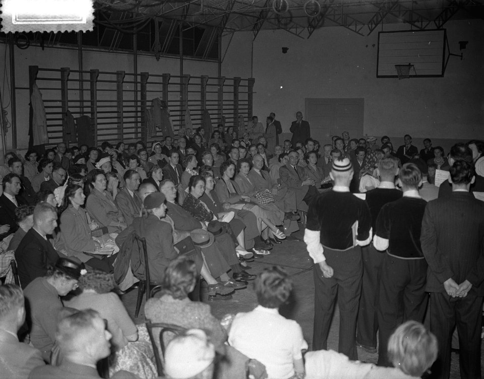 Kasteel Nijenrode Zwitserse club Bondsdest. 1952, Bestanddeelnr 905-2504