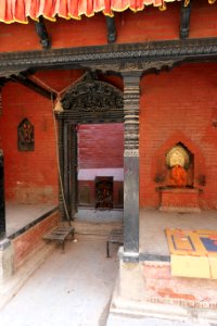 Kathmandu-Shrine-01