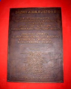 Katedra bydgoska - tablica drzwi jubileuszowe