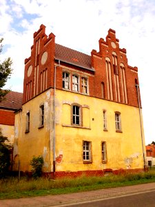 Kaserne 4