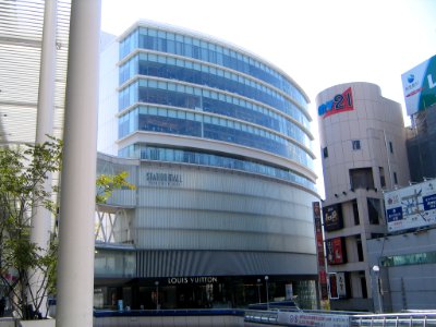 KASHIWA TAKASHIMAYA SHIN-KAN