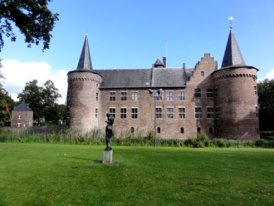 Kasteel Helmond rechtsom rond 04, westzijde