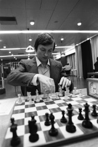 Karpov (USSR) tijdens zijn partij tegen Spassky, Bestanddeelnr 931-0483