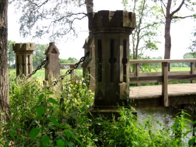 Kasteel Heeswijk Rijksmonument 511917 brug zuidelijke oprijlaan (2)