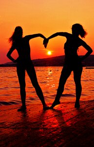 Silhouette sunset heart