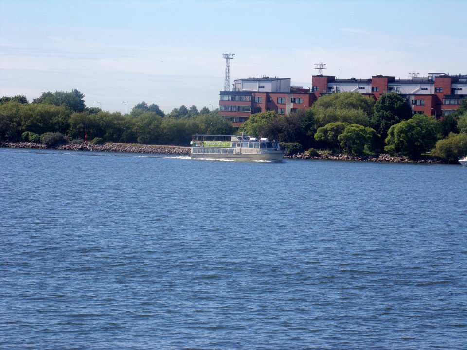 Korkeasaari ferry