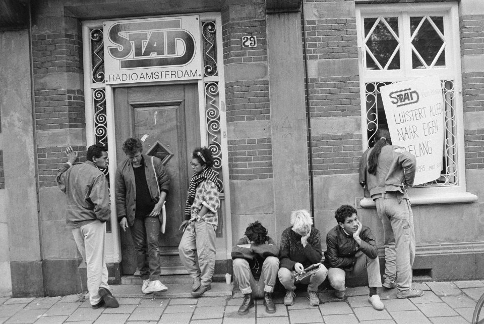 Korte bezetting Radio Stad Amsterdam door Molukse werkgroep Oras, Bestanddeelnr 934-0613
