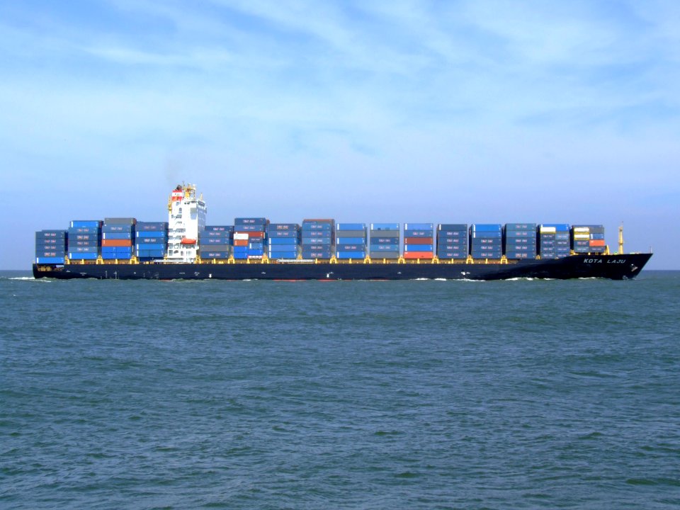 Kota Laju p10 approaching Port of Rotterdam, Holland 19-Apr-2007